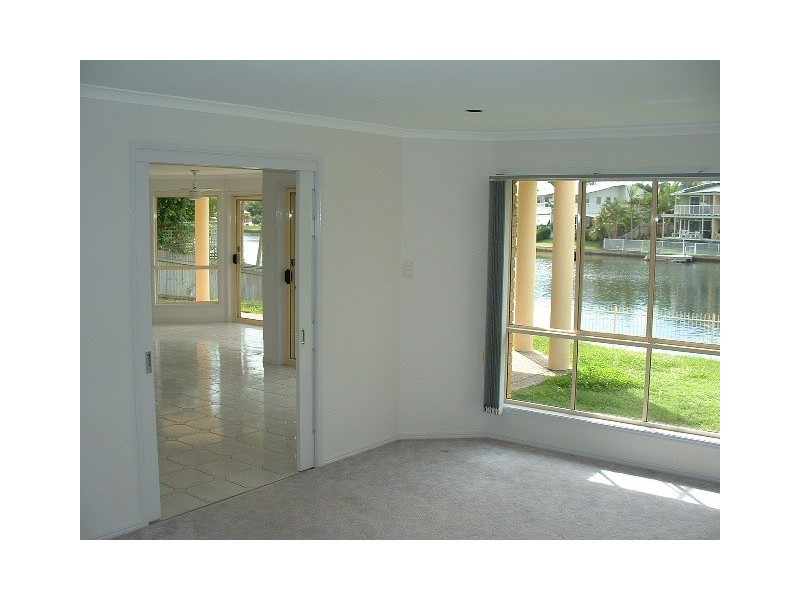 27 Mermaid Quays, Noosaville QLD 4566