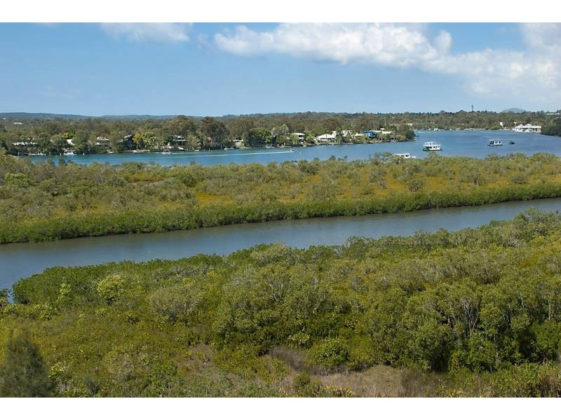 21 Myles Street, Tewantin QLD 4565