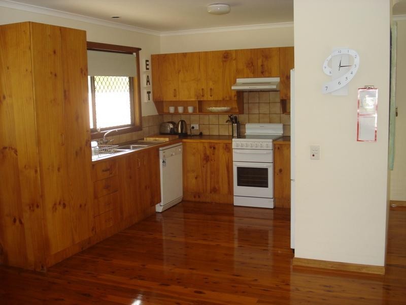 16 Stephen St, Tewantin QLD 4565