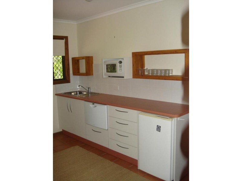 16 Stephen St, Tewantin QLD 4565