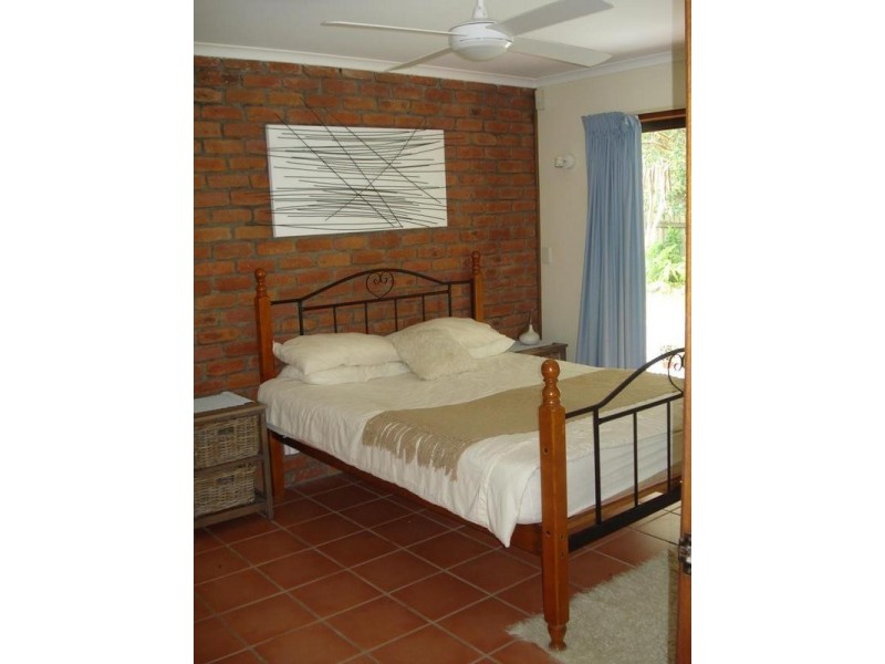 16 Stephen St, Tewantin QLD 4565