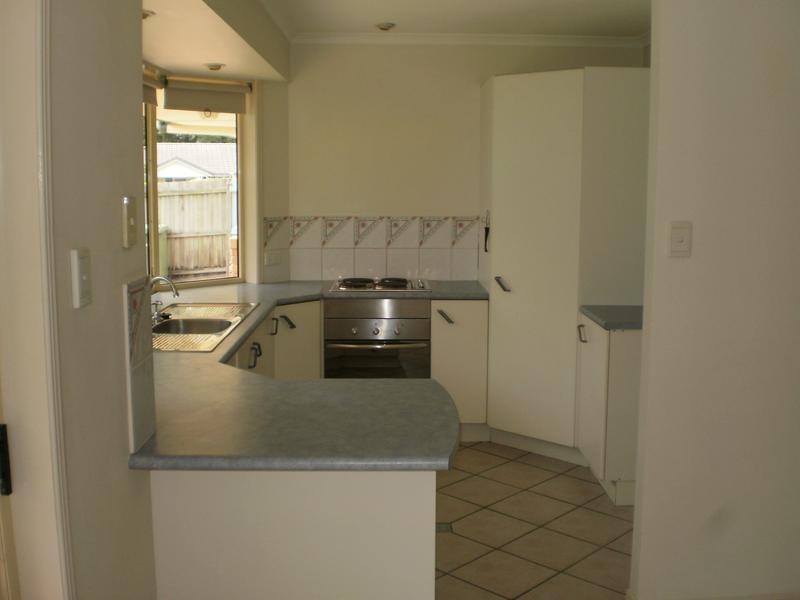 64 Lake Entrance Blvd, Noosaville QLD 4566