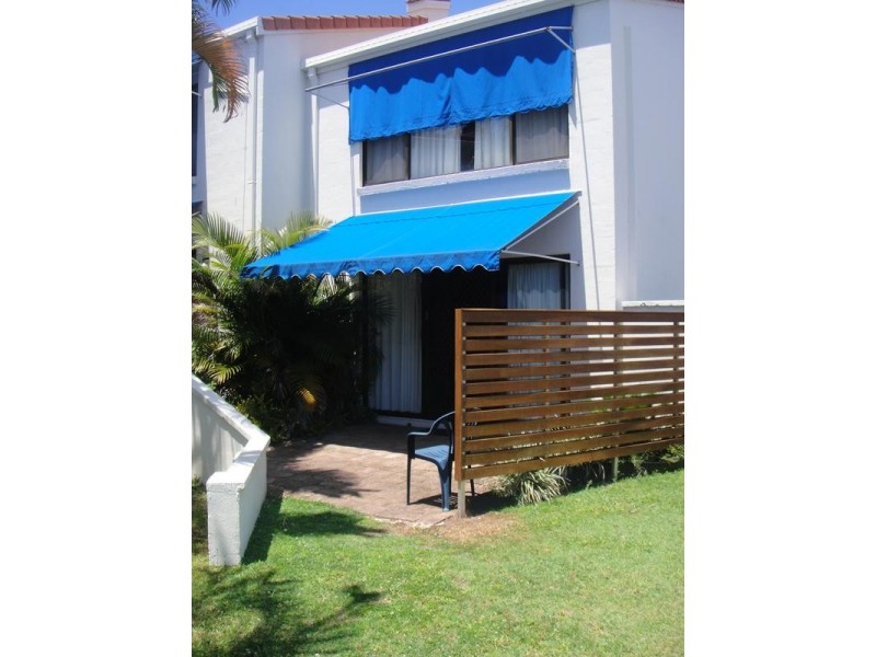 11/272 Weyba Rd, Noosaville QLD 4566