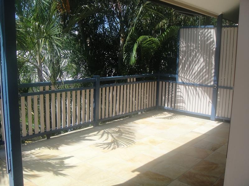 1/3 Nola St, Noosaville QLD 4566