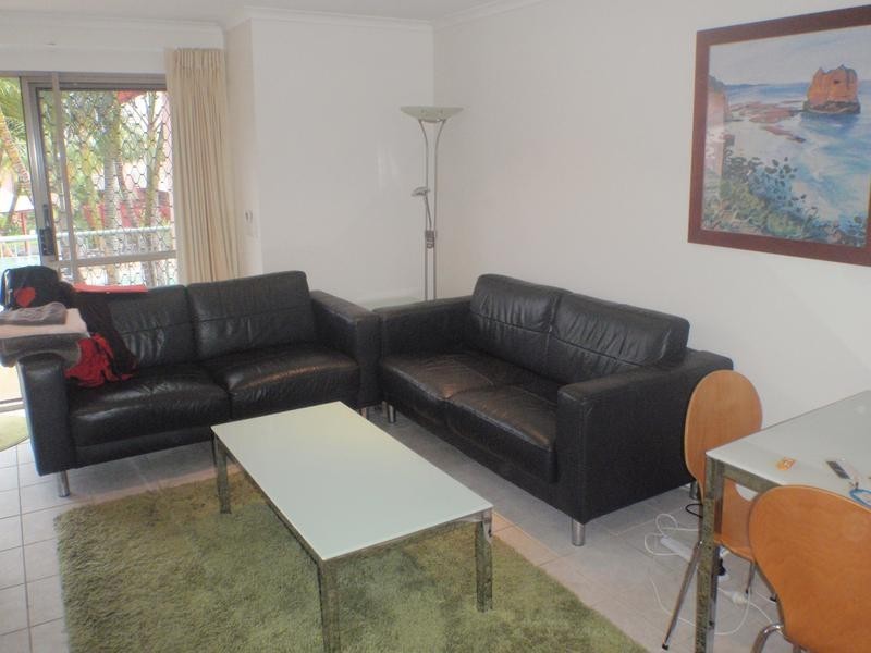 118/24 Lake Weyba Dr, Noosaville QLD 4566