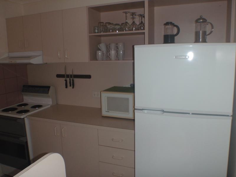 118/24 Lake Weyba Dr, Noosaville QLD 4566