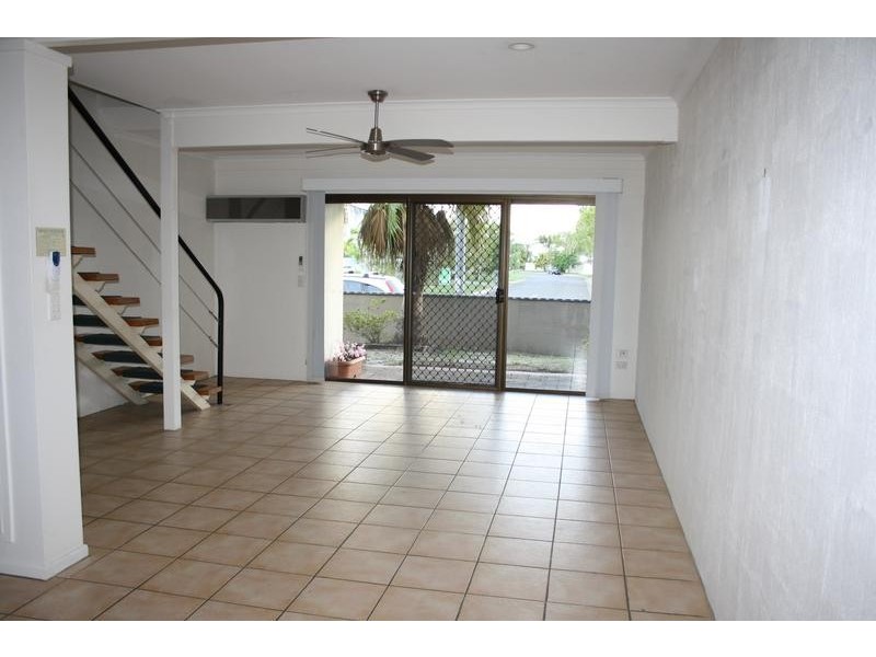 3/130 Noosa Pde, Noosaville QLD 4566