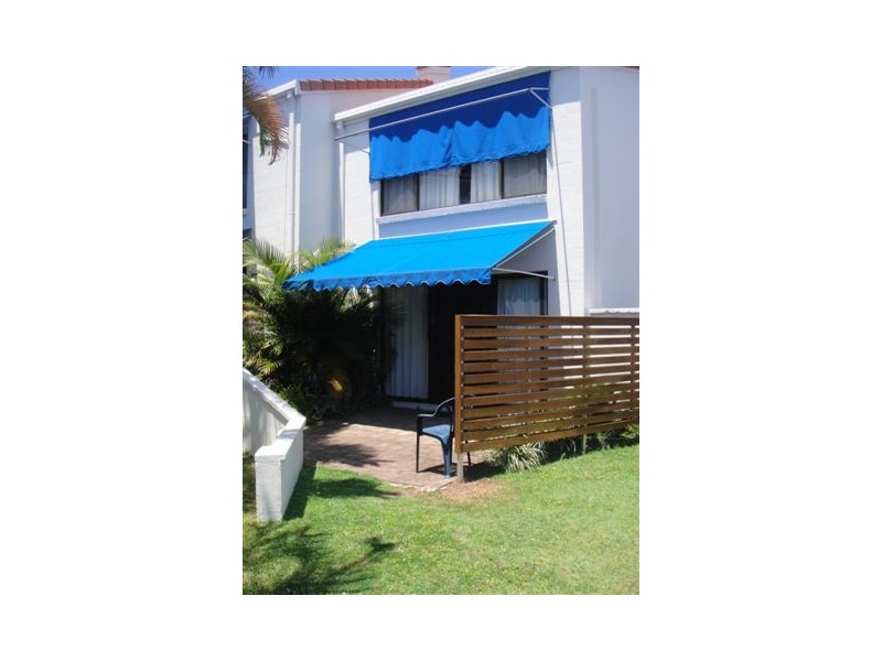 11/272 Weyba Rd, Noosaville QLD 4566