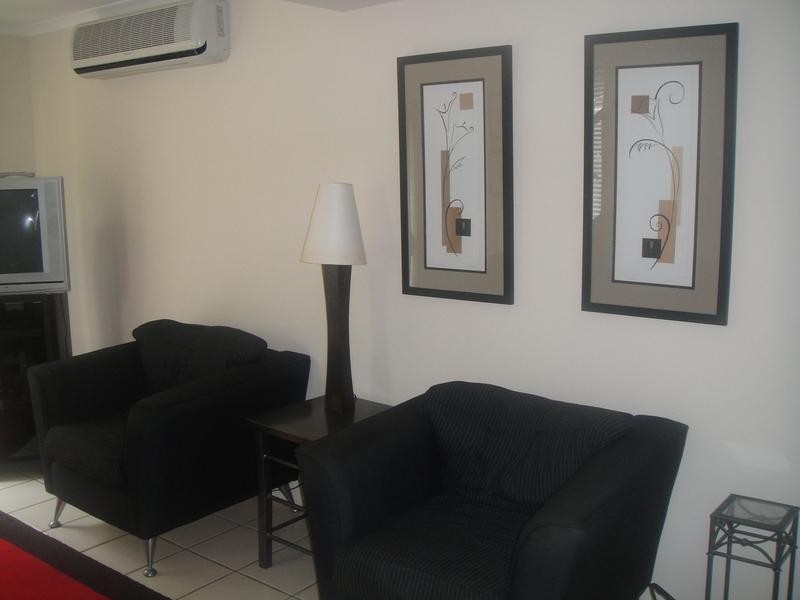 1/12 James St, Noosaville QLD 4566