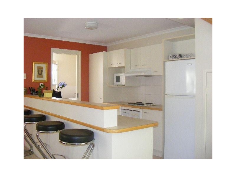 1/12 James St, Noosaville QLD 4566