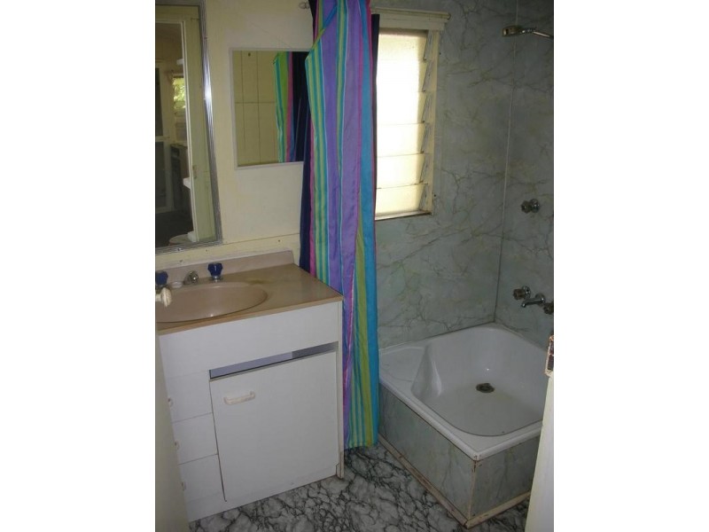 199 Maximillian Rd, Noosa North Shore QLD 4565