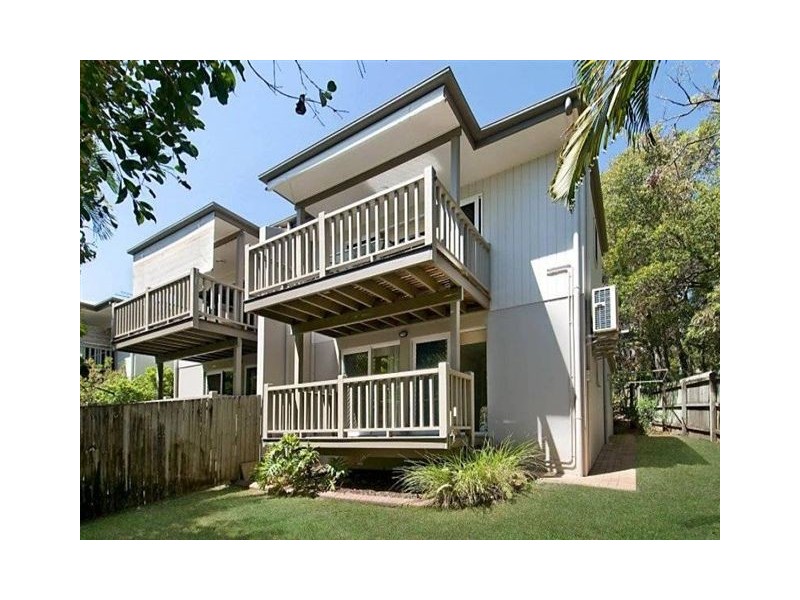 1/5 Katharina St, Noosa Heads QLD 4567