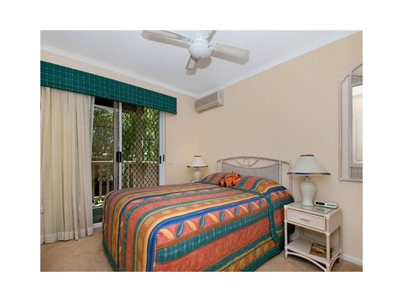 1/5 Katharina St, Noosa Heads QLD 4567