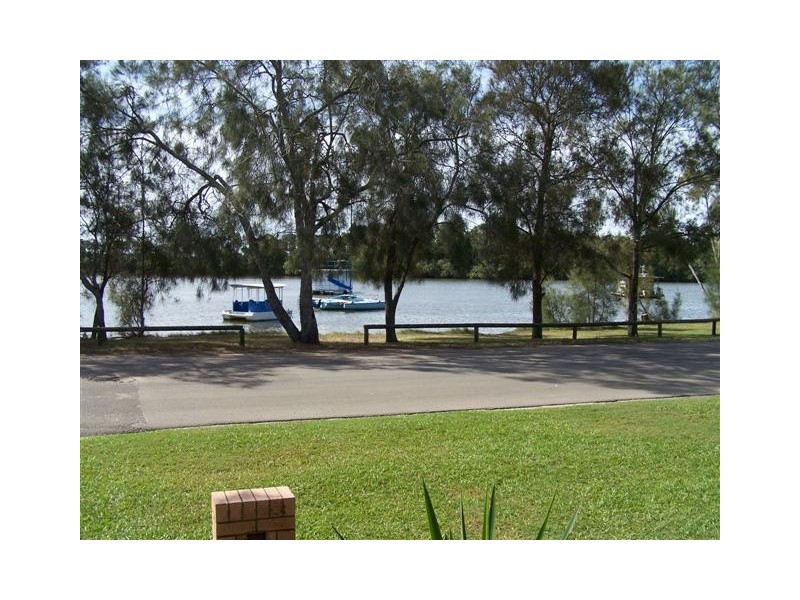 2/7 Hilton Esp, Tewantin QLD 4565