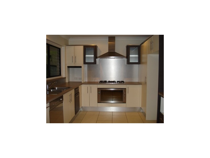 4 Arkana Dr, Noosa Heads QLD 4567