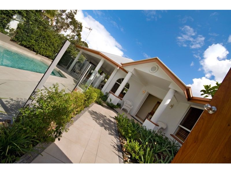 20 Muirfield Cres, Tewantin QLD 4565