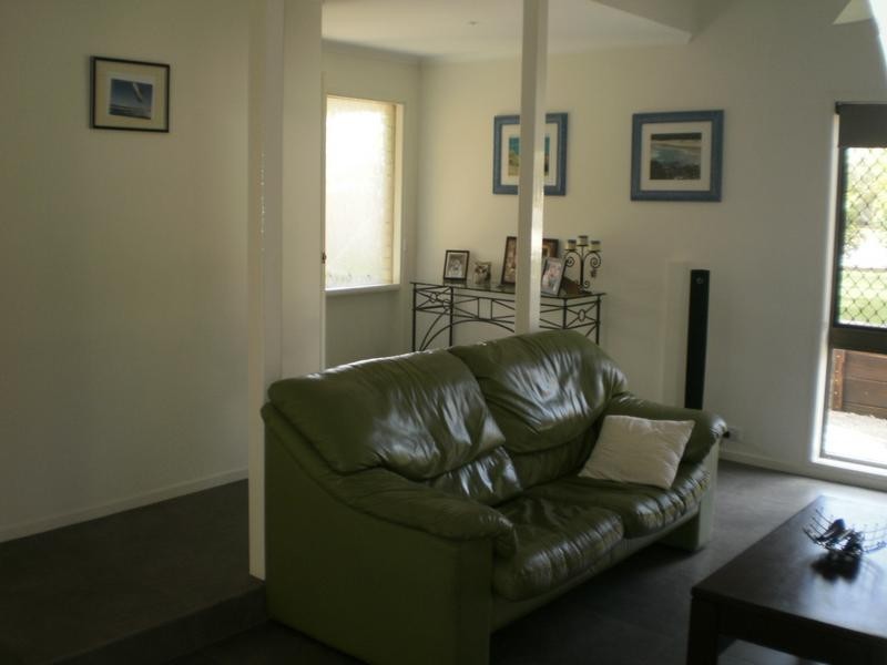 86 Goodchap St, Noosaville QLD 4566