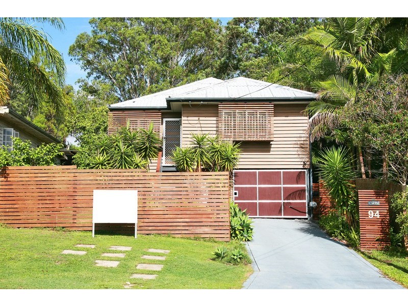 94 Moorindil St, Tewantin QLD 4565