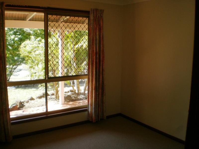 2 Outlook Dr, Tewantin QLD 4565