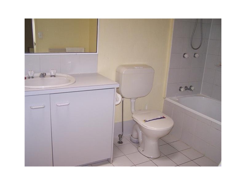 4/5 Ann St, Noosaville QLD 4566