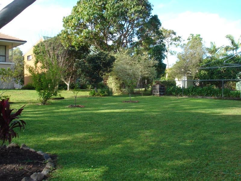 16 Ridge St, Tewantin QLD 4565