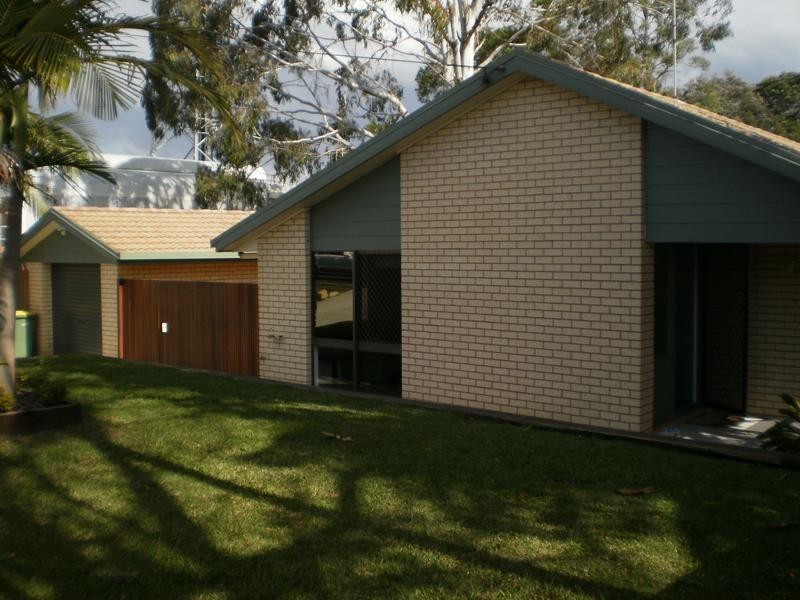 86 Goodchap St, Noosaville QLD 4566