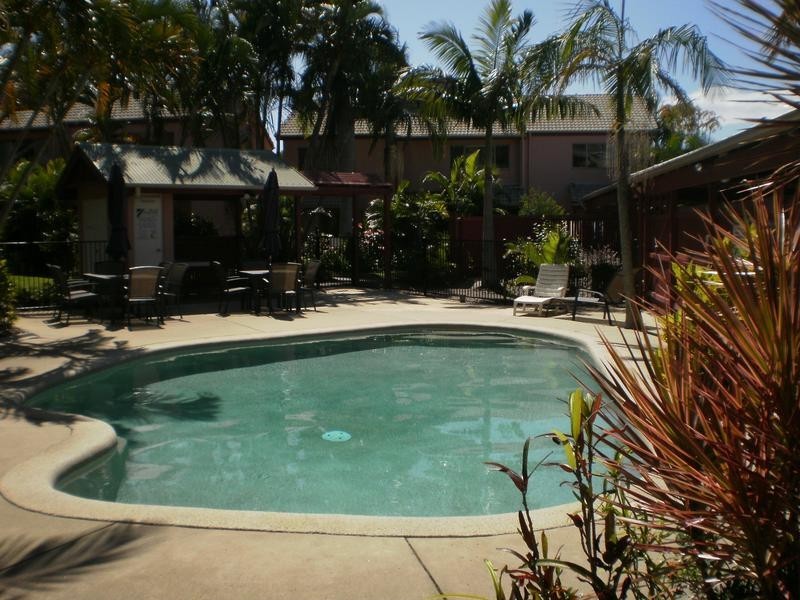 118/24 Lake Weyba Dr, Noosaville QLD 4566