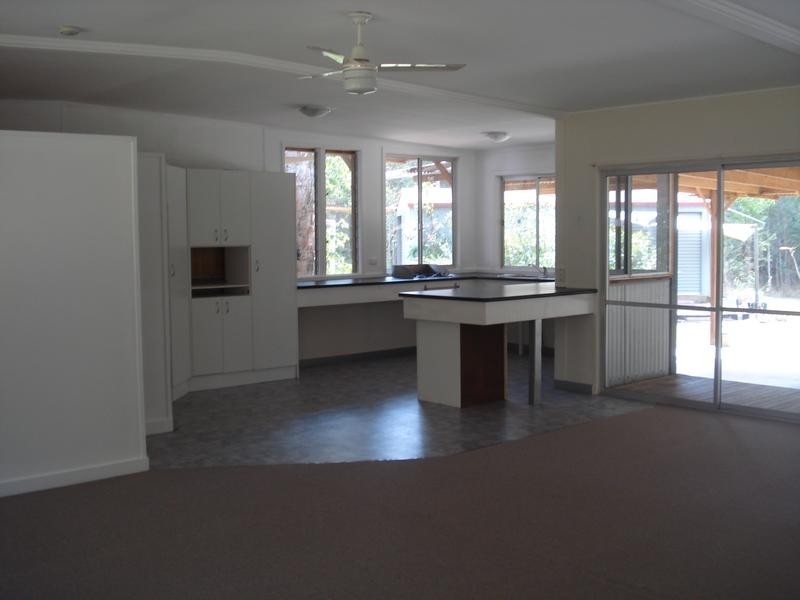 721 McKinnon Dr, Cooroibah QLD 4565