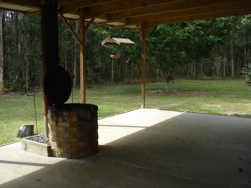 721 McKinnon Dr, Cooroibah QLD 4565