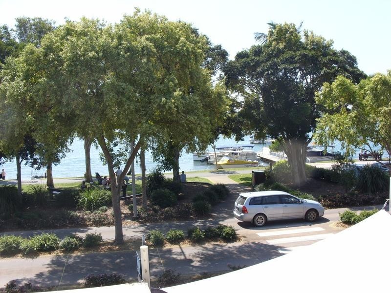 2/235 Gympie Tce, Noosaville QLD 4566
