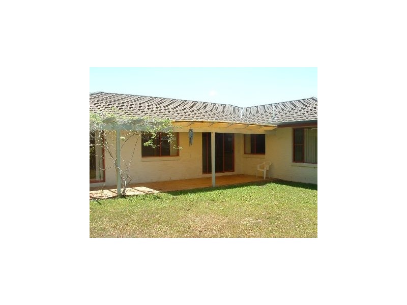 25 Sternlight St, Noosaville QLD 4566