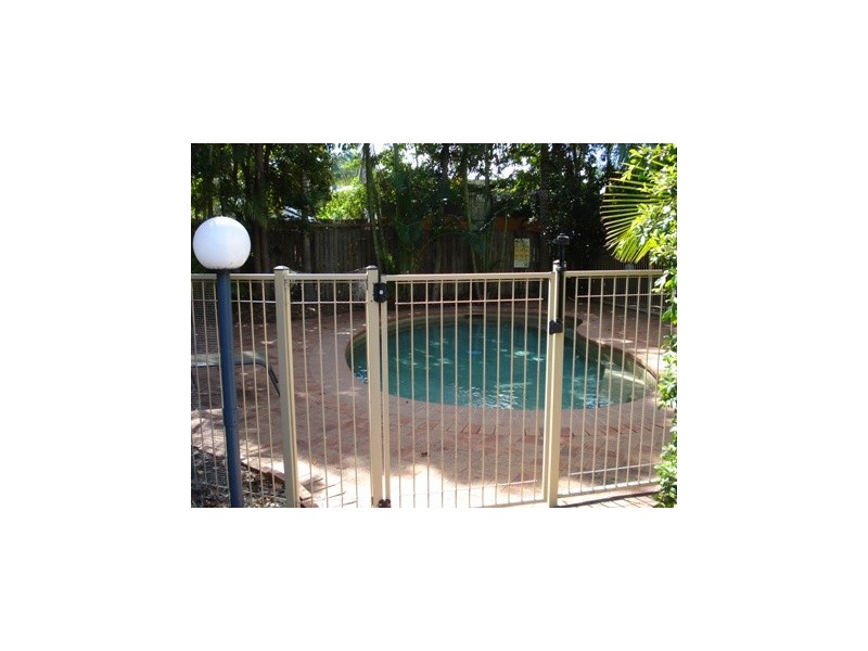 2/16 Howard St, Noosaville QLD 4566