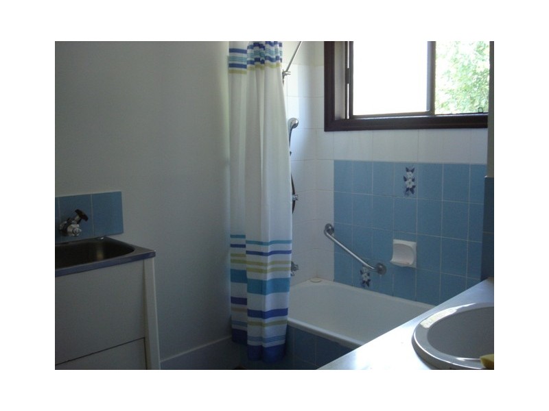 2/25 Hilton Tce, Tewantin QLD 4565