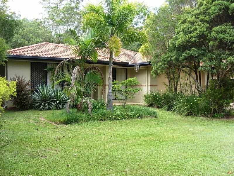 27 Leafhaven Dr, Tewantin QLD 4565