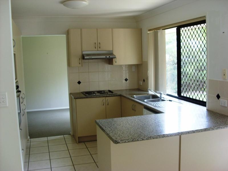 27 Leafhaven Dr, Tewantin QLD 4565