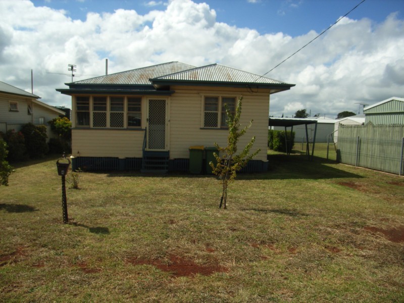 4 Blackwood Street, Toowoomba QLD 4350