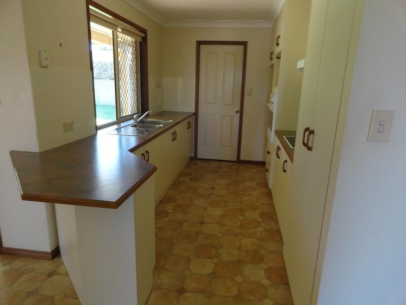 2 Findley Court, Darling Heights QLD 4350