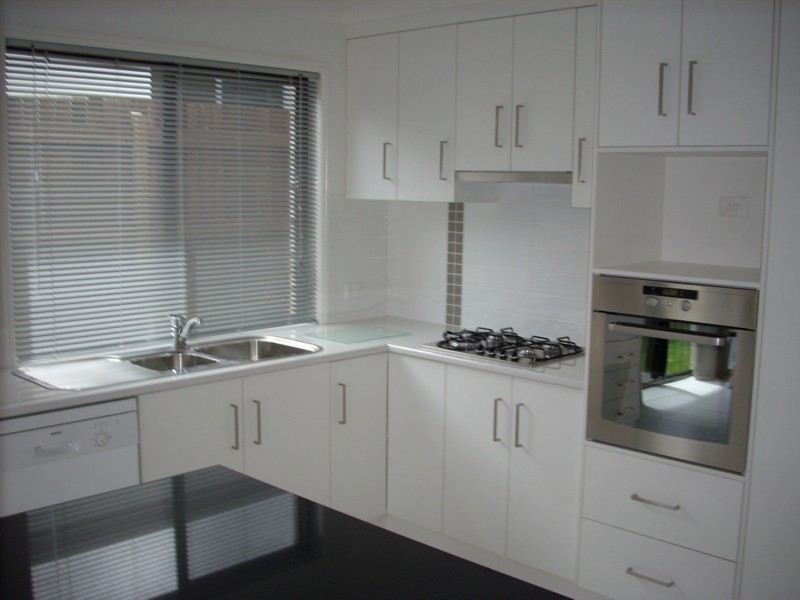 1/204 Stenner Street, Middle Ridge QLD 4350