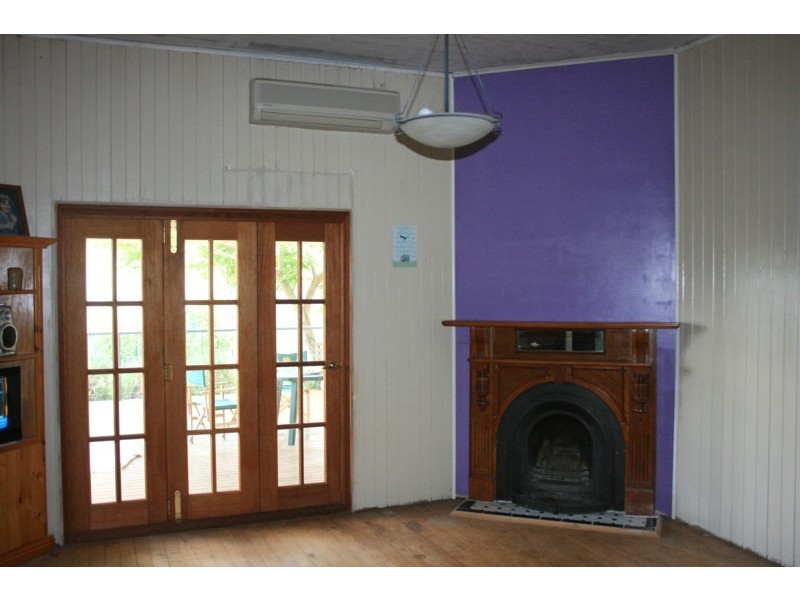 6 Gauntlet Street, Toowoomba QLD 4350