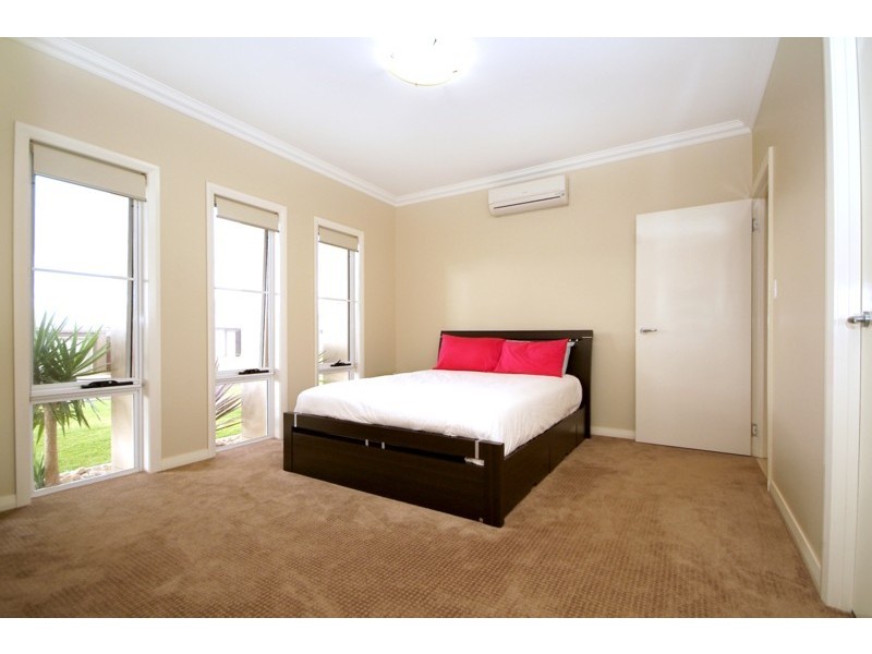 20 McCallum Court, Middle Ridge QLD 4350