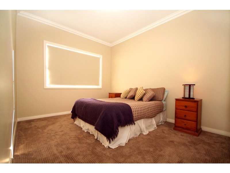 20 McCallum Court, Middle Ridge QLD 4350