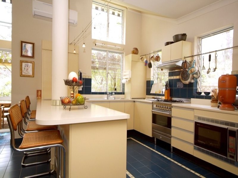 195 Rowbotham Street, Middle Ridge QLD 4350