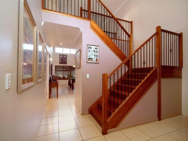72 Spring Street, Middle Ridge QLD 4350