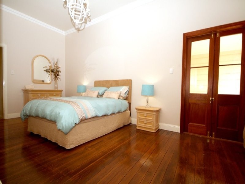 53 Taylor Street, Toowoomba QLD 4350