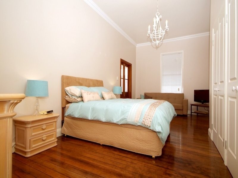 53 Taylor Street, Toowoomba QLD 4350