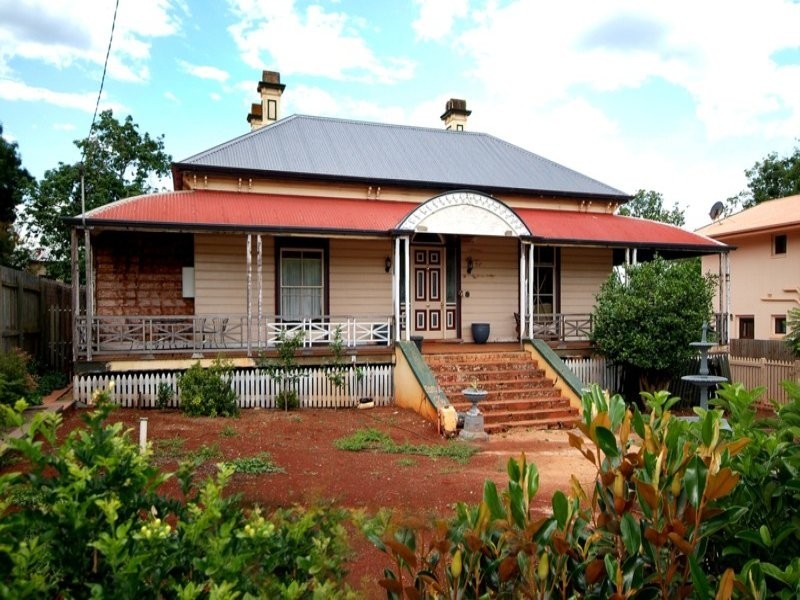 53 Taylor Street, Toowoomba QLD 4350