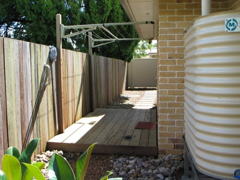 2/18A James Street, Rangeville QLD 4350