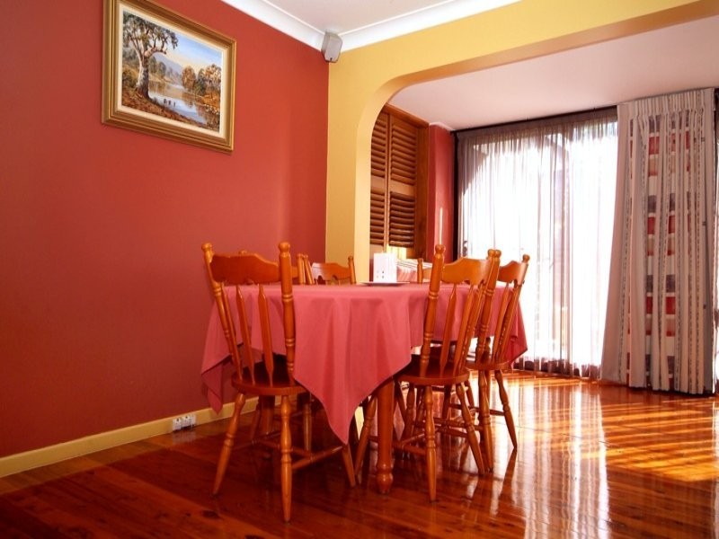 6 Barrymount Crescent, Toowoomba QLD 4350