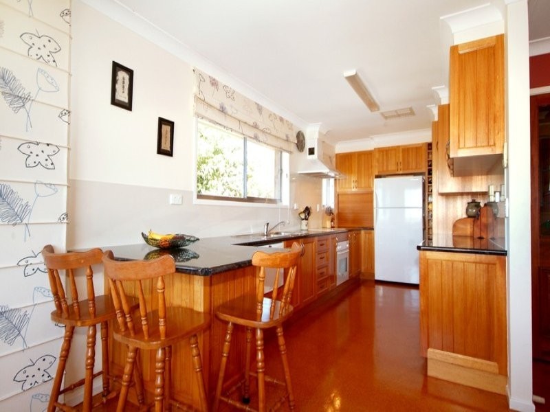 6 Barrymount Crescent, Toowoomba QLD 4350