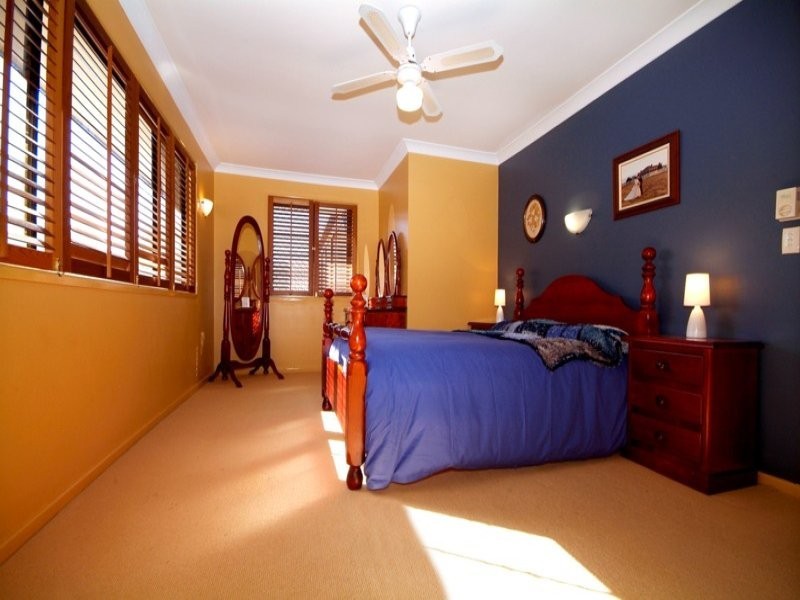 6 Barrymount Crescent, Toowoomba QLD 4350